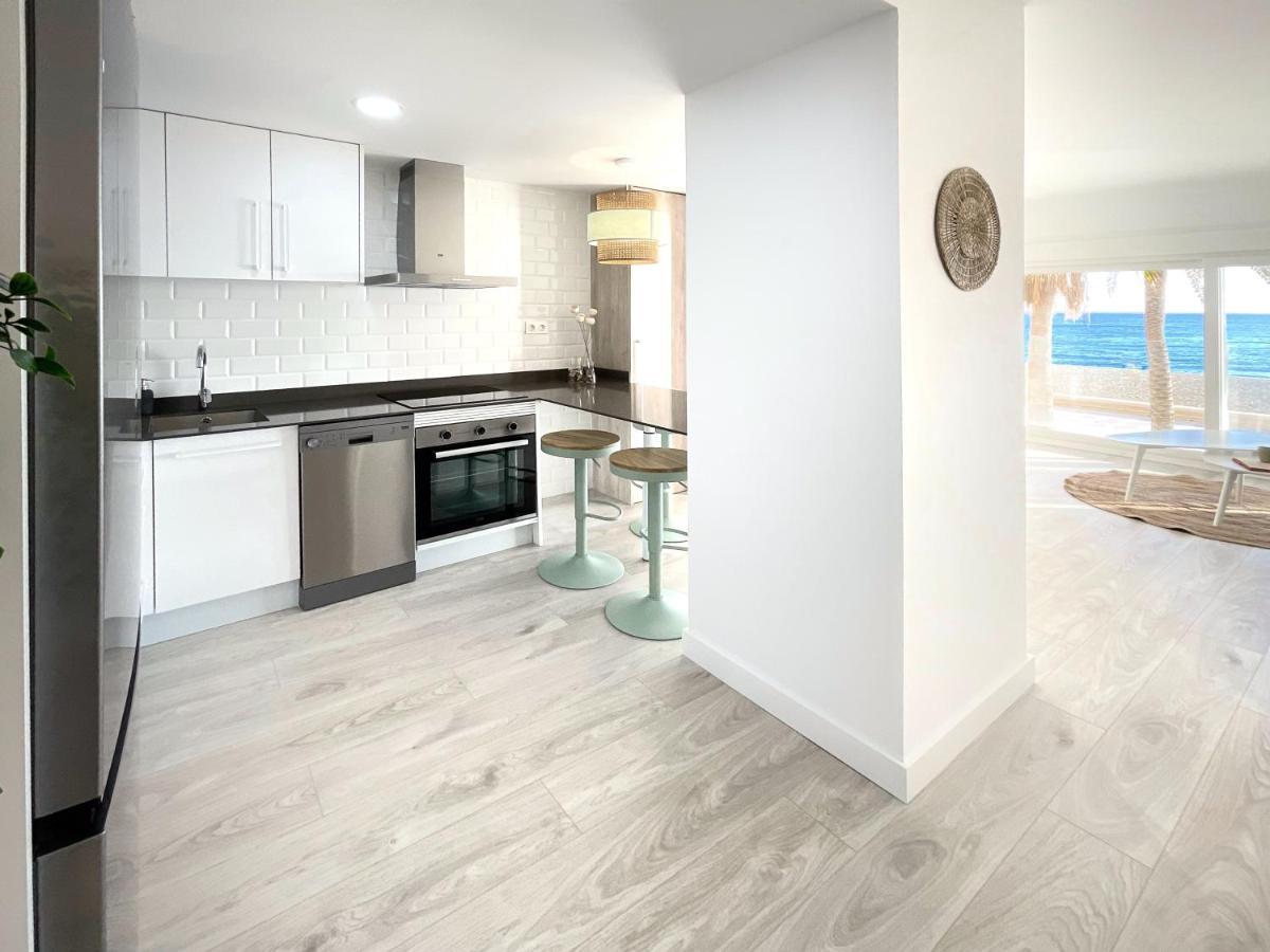 Cs6 Kaleria Suites Almeria Exterior photo