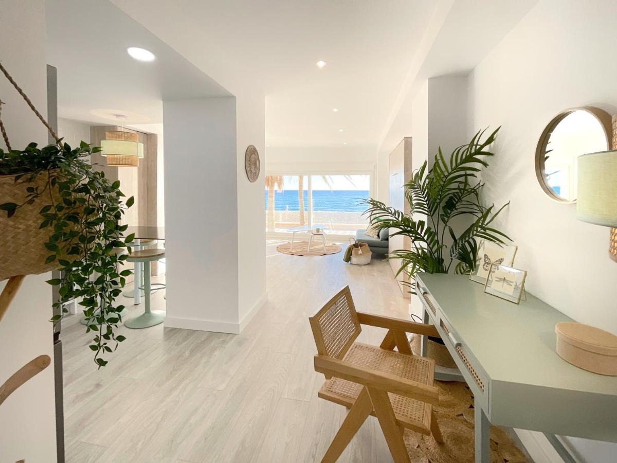 Cs6 Kaleria Suites Almeria Exterior photo