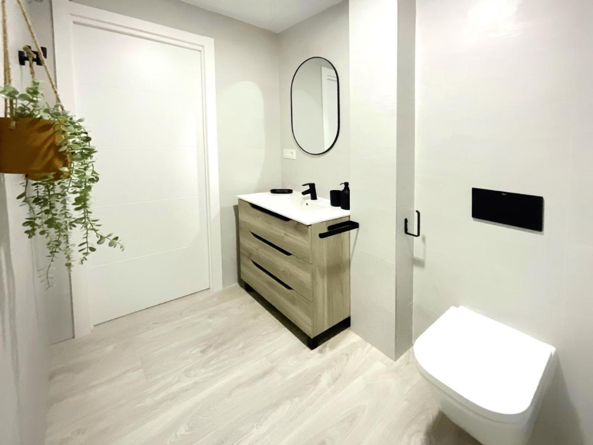 Cs6 Kaleria Suites Almeria Exterior photo