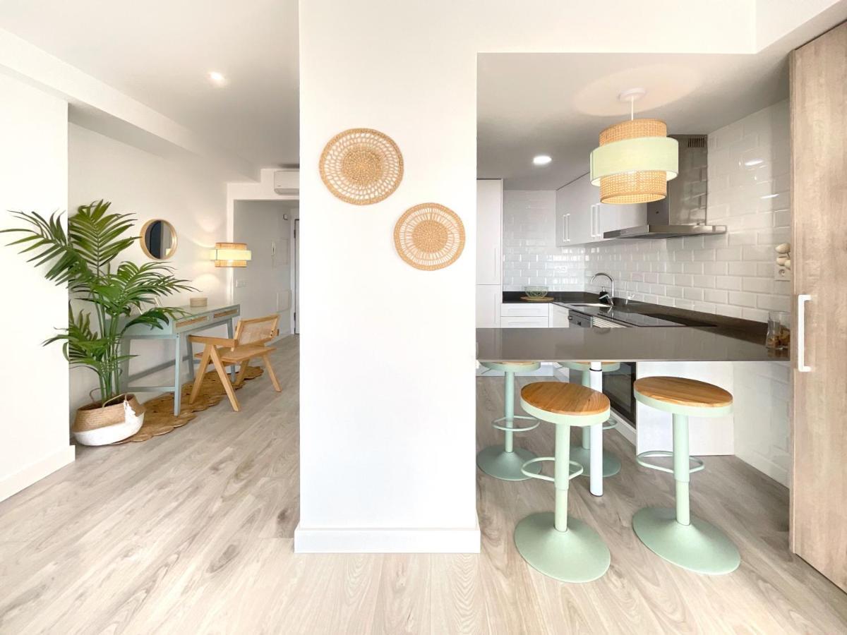 Cs6 Kaleria Suites Almeria Exterior photo